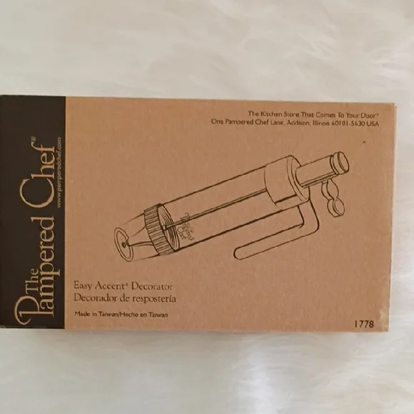 Pampered Chef Easy Accent Decorator - Cream and Gray - Picture 5 of 7